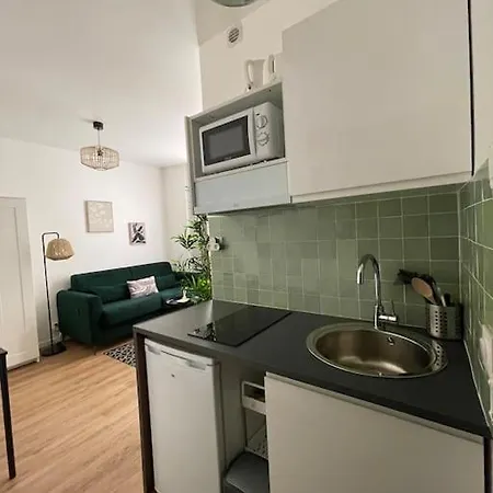 Apartment Agreable Parisien *