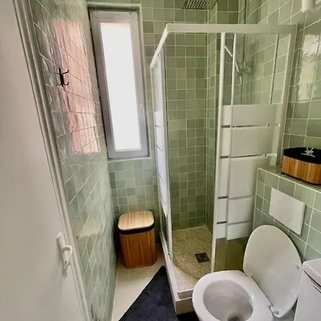 Apartment Agreable Parisien Bagnolet